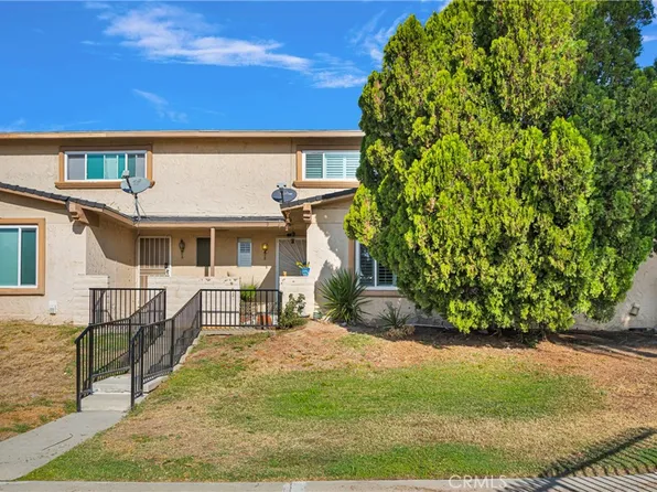 3700 Mountain Ave Unit 2D, San Bernardino, CA 92404