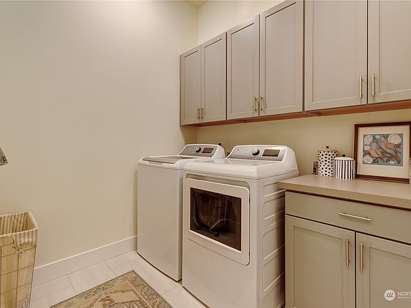 5th image of 15125 183rd Avenue E