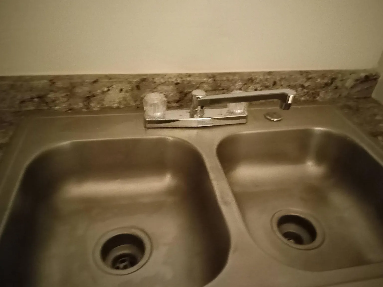 Studio, 500 sqft, $900 — Photo 4