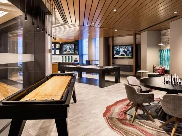 888 Main Street image 26 of 40