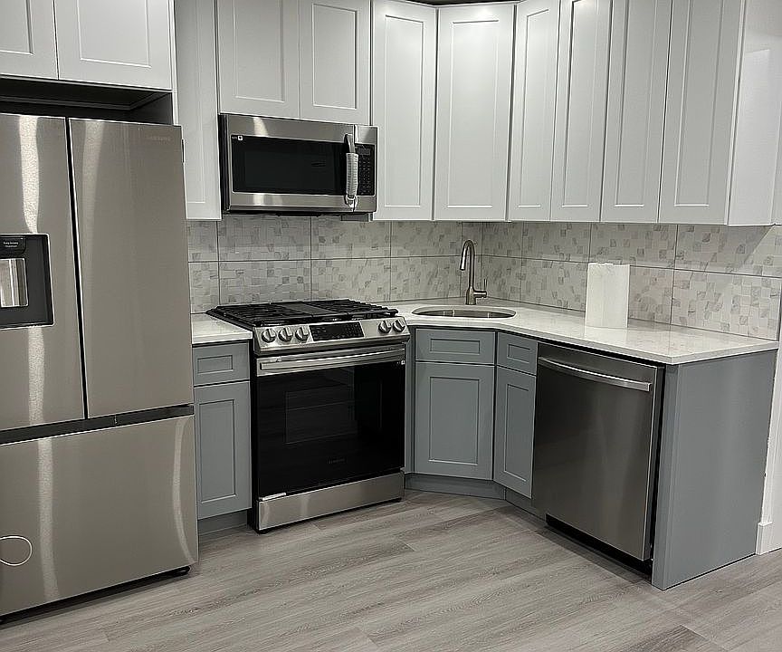 1st image of 24-27 43rd St Floor 2