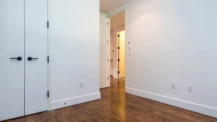 Rented by Nooklyn NYC LLC | media 37