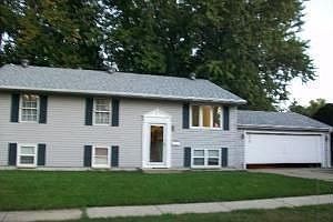 1st image of 723 Wildwood Ln