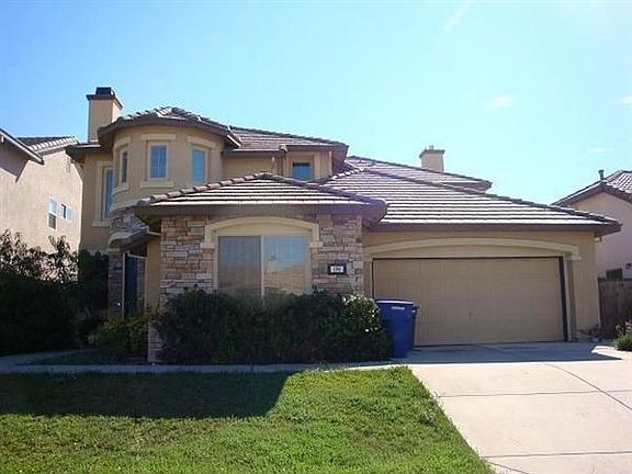 2nd image of 190 Highfield Cir