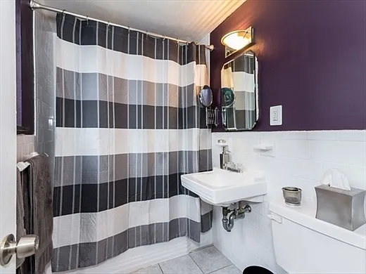8 Riverside St #1 — Photo 5