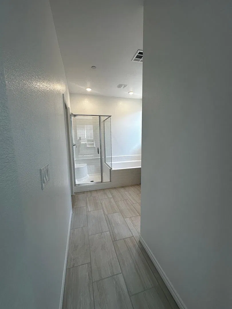 Beautiful 1 story home close to Kyle Canyon and Mount Charleston — Photo 4