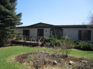 688 E 900 N, Westville, IN 46391