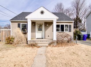 83 Lorimer St, Springfield, MA 01151