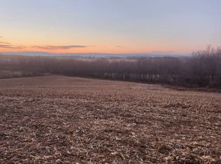 2 Warrens Rd, Milton, PA 17847