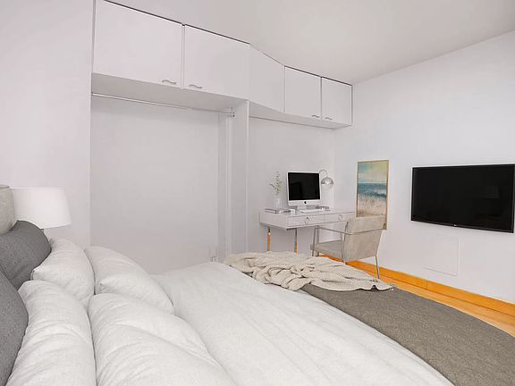 4th image of 60 Henry St APT 1C
