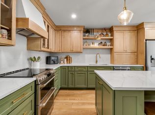 (Undisclosed Address), Orchard Park, NY 14127