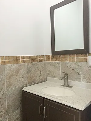 Rented by Bedford Realty USA Corp | media 24