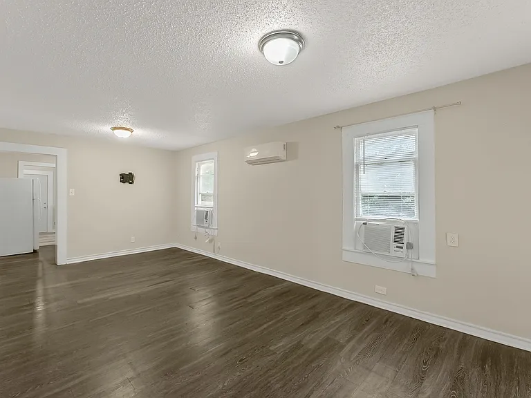 114 Teresa — Photo 8