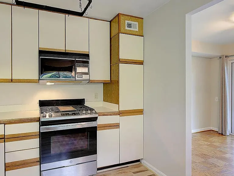 756 Fairview Ave #D — Photo 19