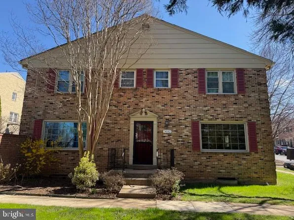 3032 Seven Oaks Pl, Falls Church, VA 22042