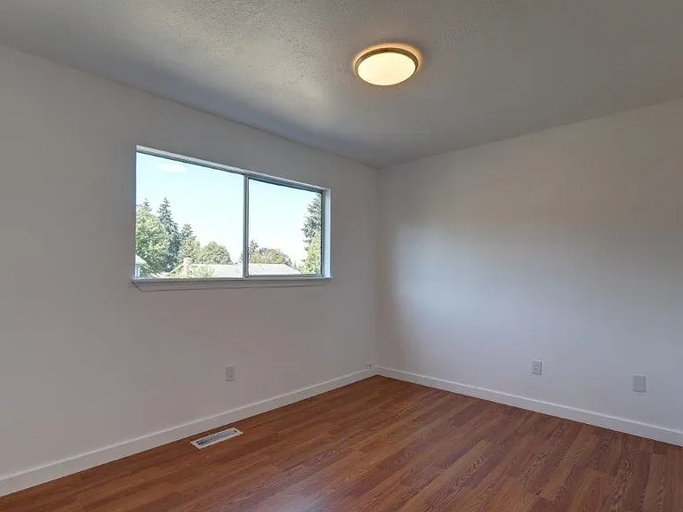 33026 36th Ave SW — Photo 10
