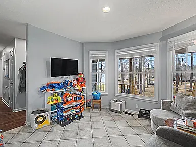 16 Ranger Rd SE — Photo 2