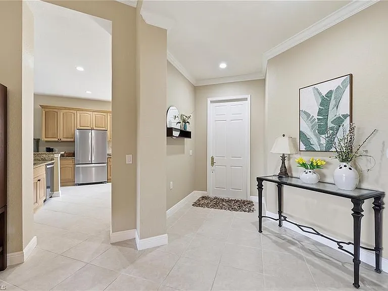 9243 Tesoro Ln #2 — Photo 2