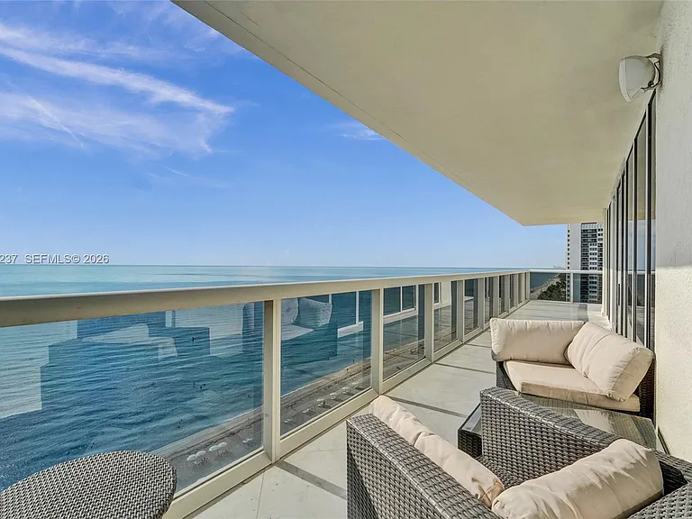1830 S Ocean Dr #1502 — Photo 36