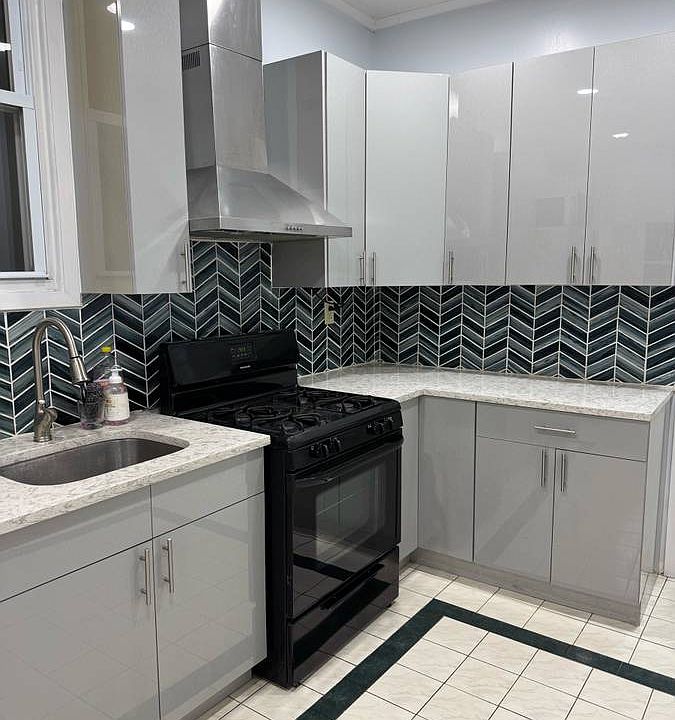 1st image of 6359 Forest Ave #1A