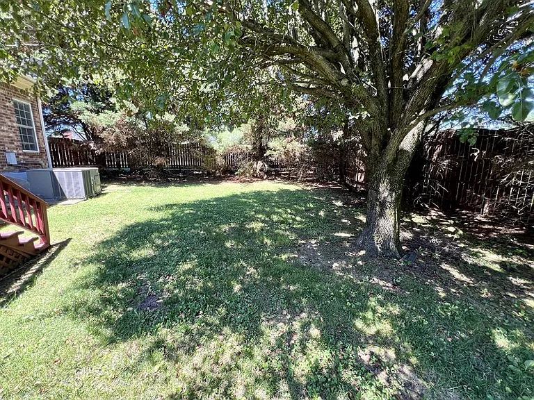 2201 Keegan Dr — Photo 35