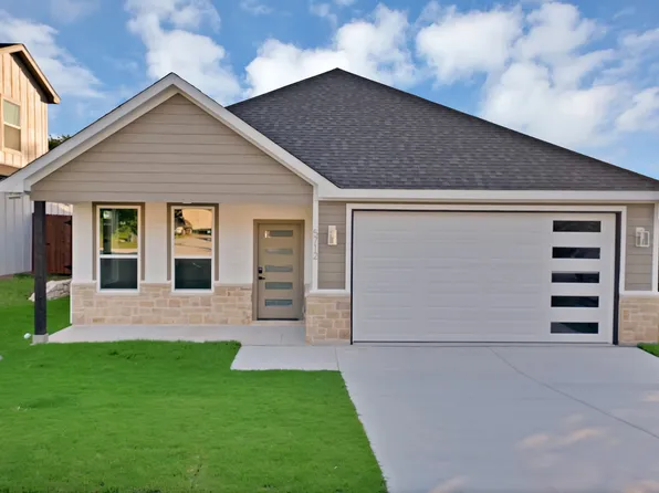 5712 San Jacinto Dr, Granbury, TX 76048