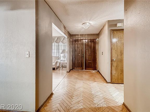 3rd image of 1655 Stephen Burnet Ct