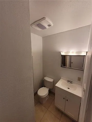 312 W Esplanade Ave — Photo 15