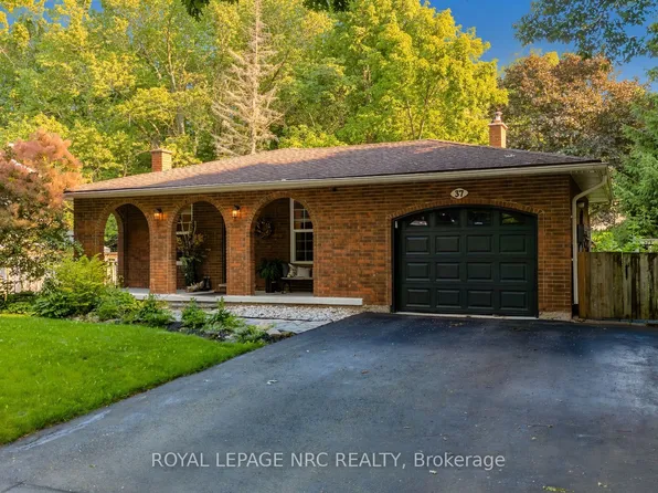 37 Spruceside Cres, Pelham, ON L0S 1E1
