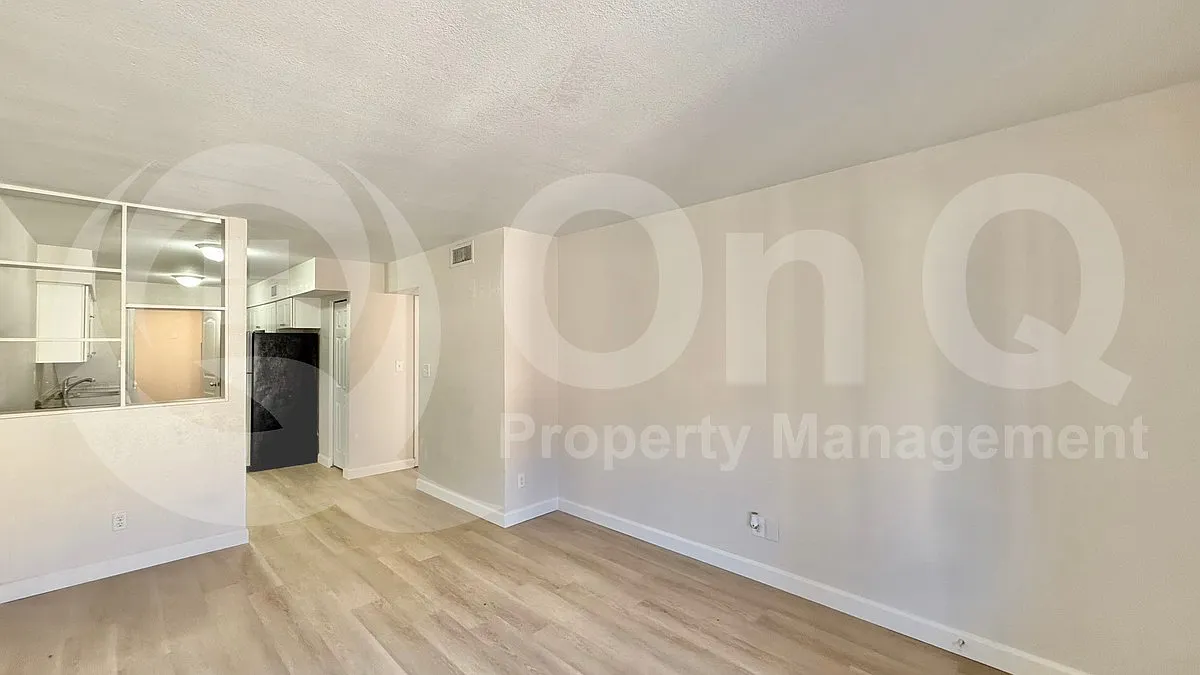 2 bed, 1.0 bath, 735 sqft, $1,150 — Photo 4