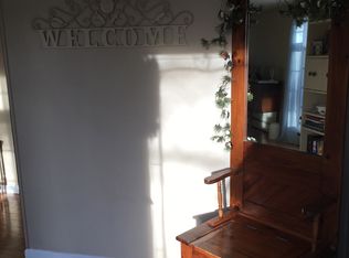 36 Riviera Dr, Selden, NY 11784