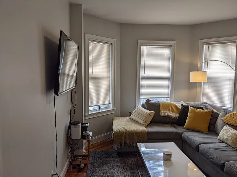 113 3rd St #3 — Photo 10