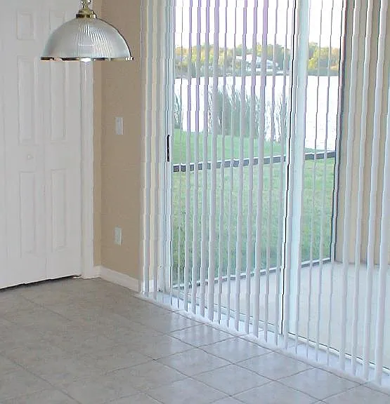 7215 Colonial Lake Dr — Photo 9