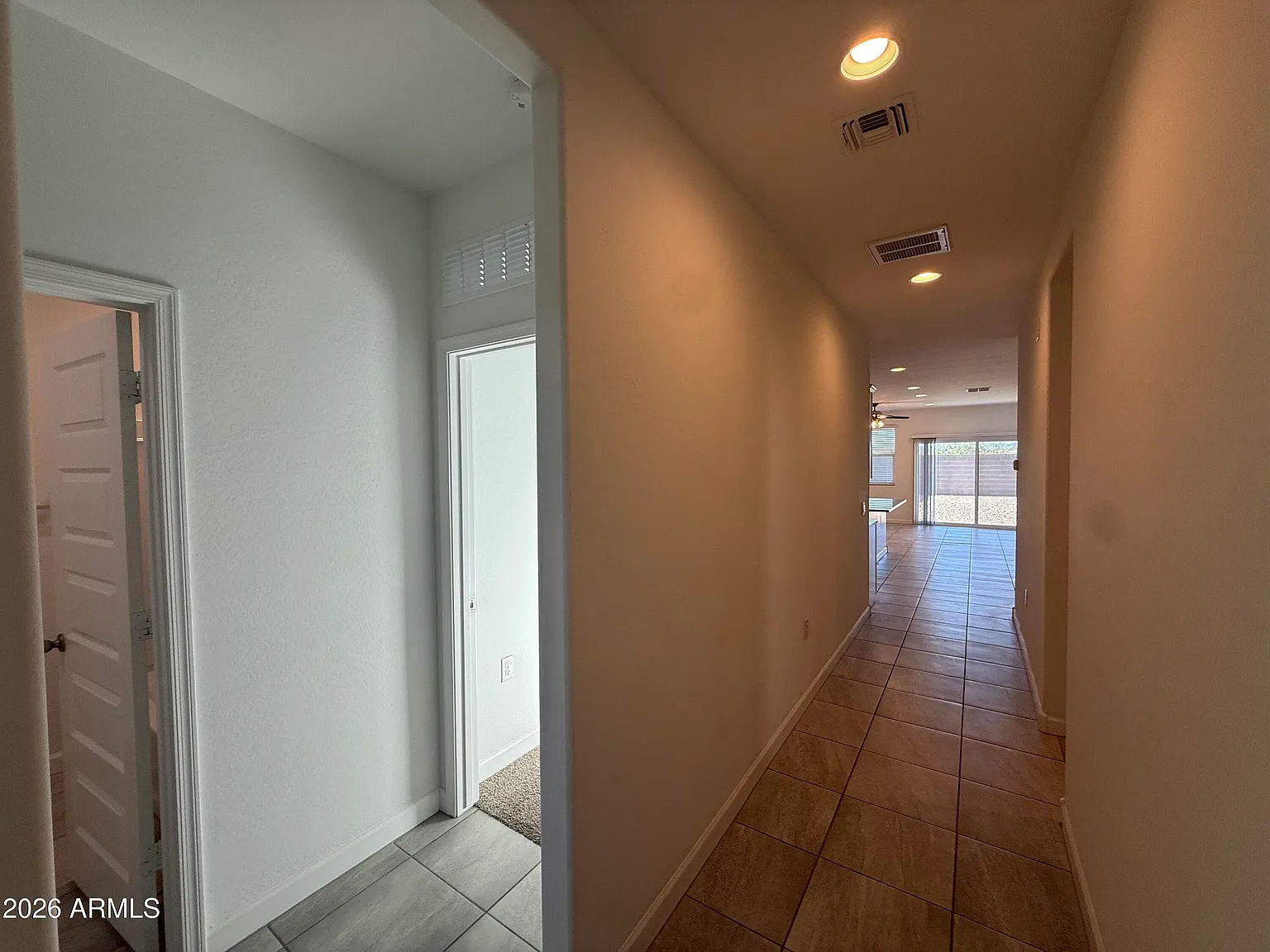 4 bed, 2.0 bath, 1701 sqft, $2,250 — Photo 4