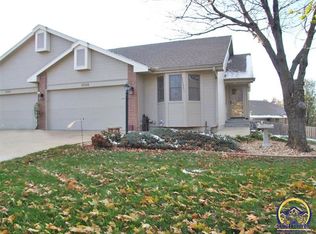 3335 SW McClure Ct, Topeka, KS 66614