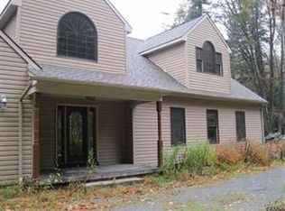 165 Plank Rd, Poestenkill, NY