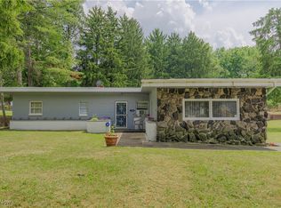 998 Clearview Ave, Akron, OH 44314