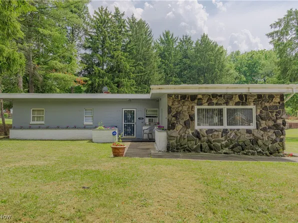 998 Clearview Ave, Akron, OH 44314