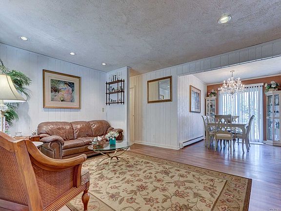 2nd image of 521 Derby Dr N