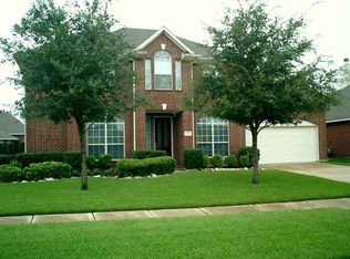 12114 Green Trails Dr, Stafford, TX 77477