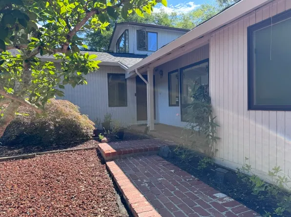 (undisclosed Address), Orinda, CA 94563