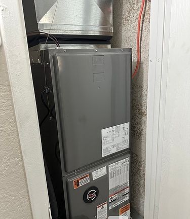 5th image of 2470 E Warwick Vis #2472