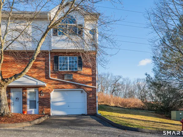 24 Blueridge Drive APT K12, Waterbury, CT 06704