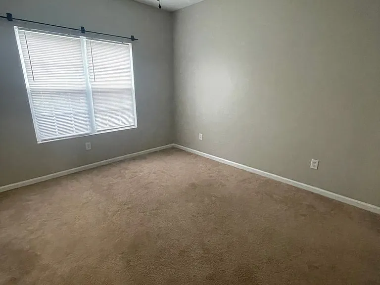247 Makayla Ct — Photo 10