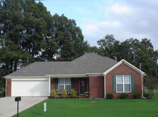 439 Royal Oaks Dr, Brighton, TN 38011