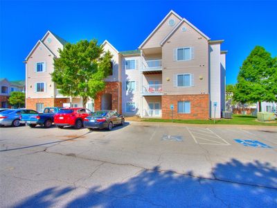 2200 Classen Blvd APT 8123, Norman, OK, 73071