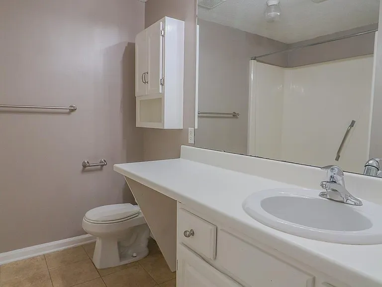 1645 Cedarview Ct — Photo 13