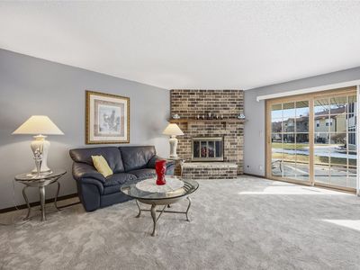 4127 Lexington Dr NE APT B, Cedar Rapids, IA, 52402