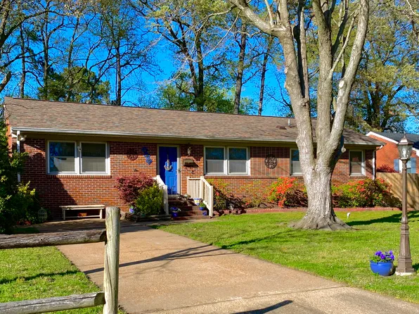 345 Cabot Dr, Hampton, VA 23669