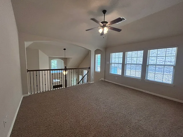 3004 Hereford Dr — Photo 22